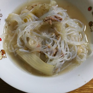 玉ねぎと牛肉の春雨スープ